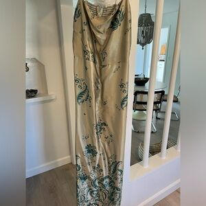 Reformation Frankie Silk Dress Sage Border Size 12 / Worn Once